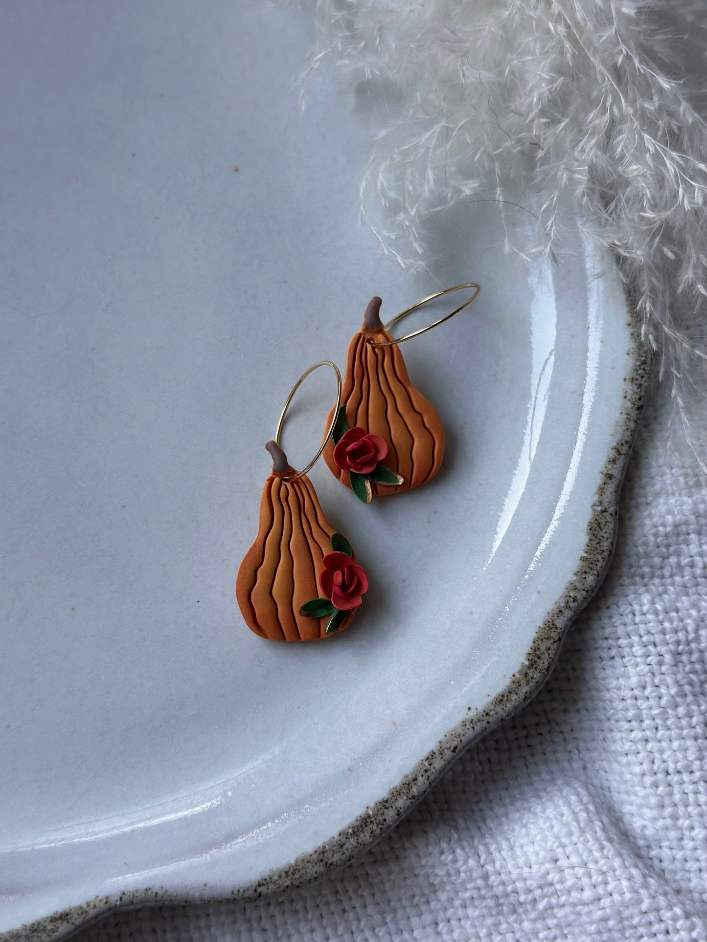 Floral Gourd Dangle Earrings