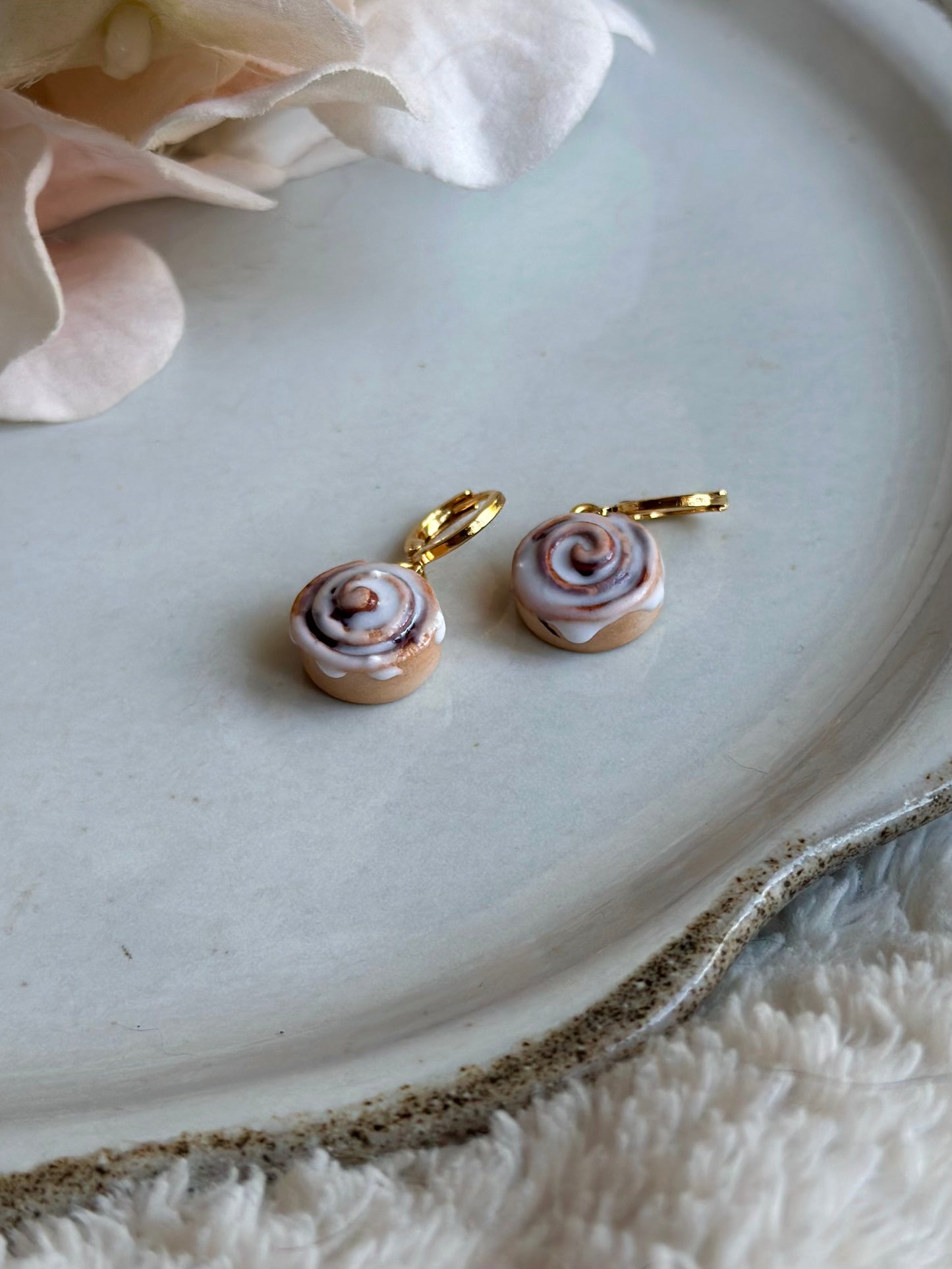 Cinnamon Roll Dangles