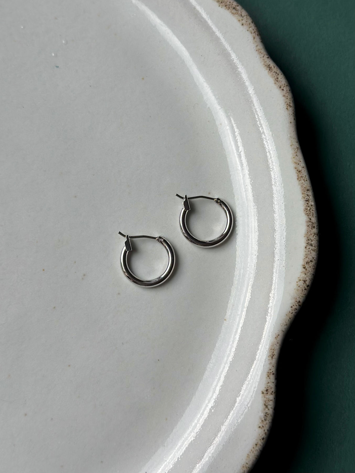 Silver 16mm Huggie Hoop