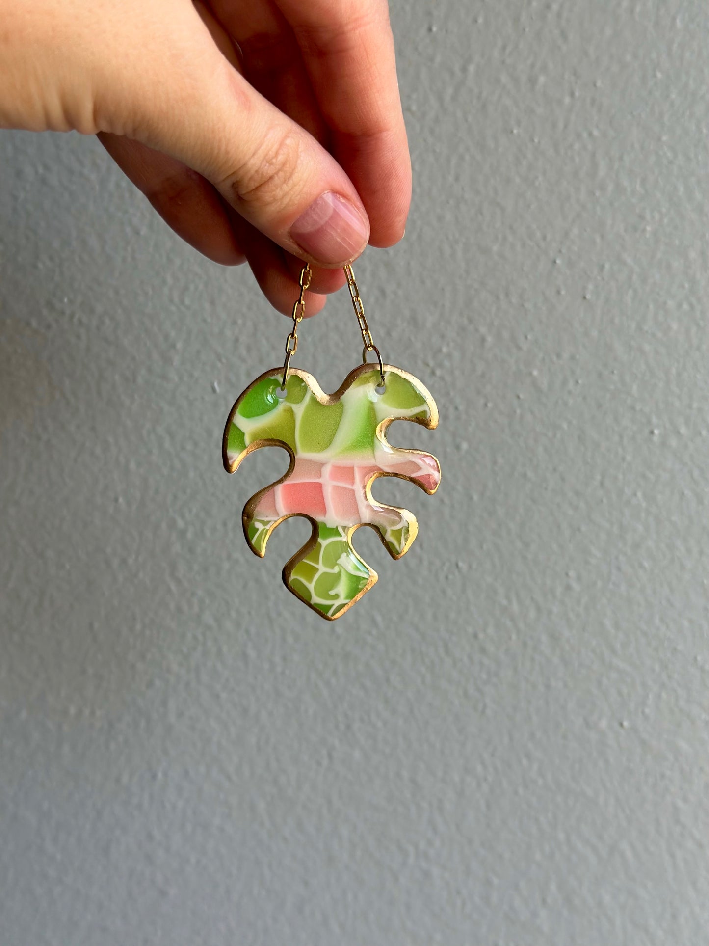 Mini Green & Pink Monstera Leaf Ornament