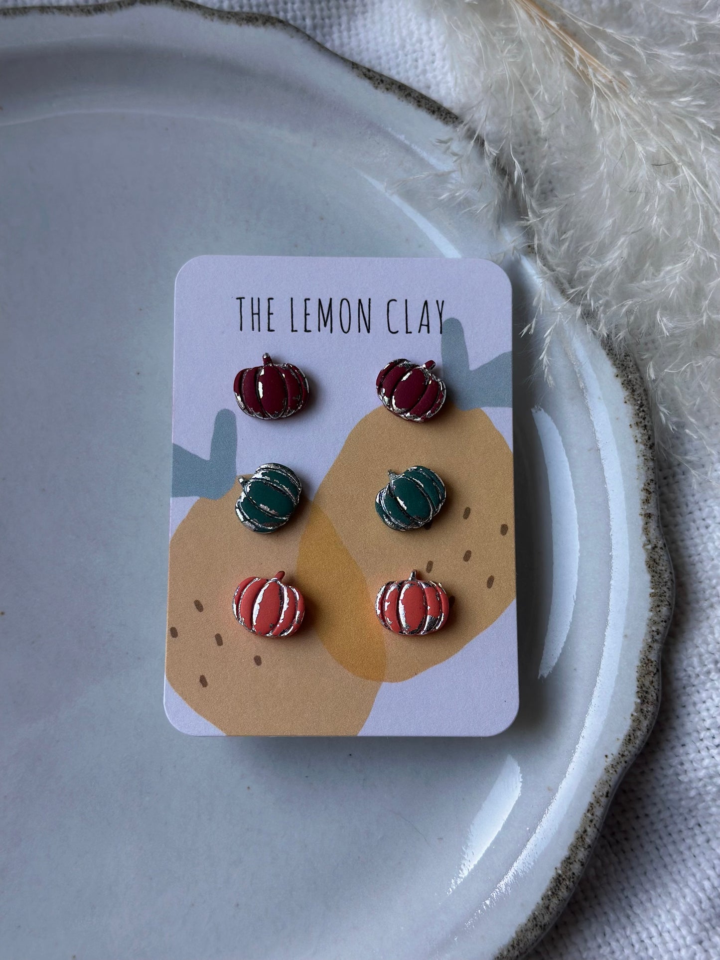 Multipack Pumpkin Studs