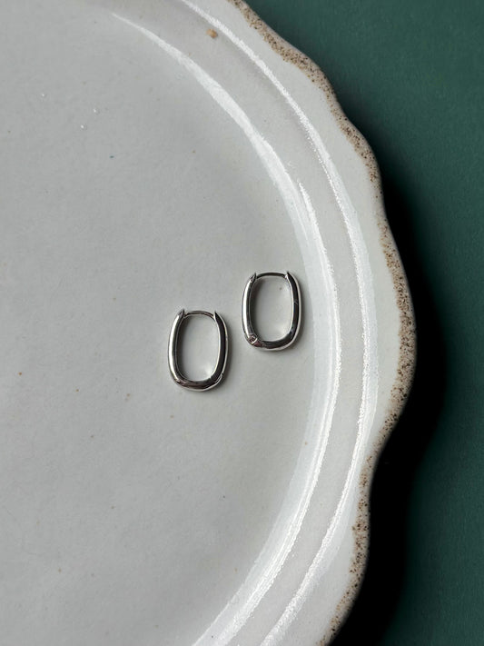 Silver 18mm Hoop