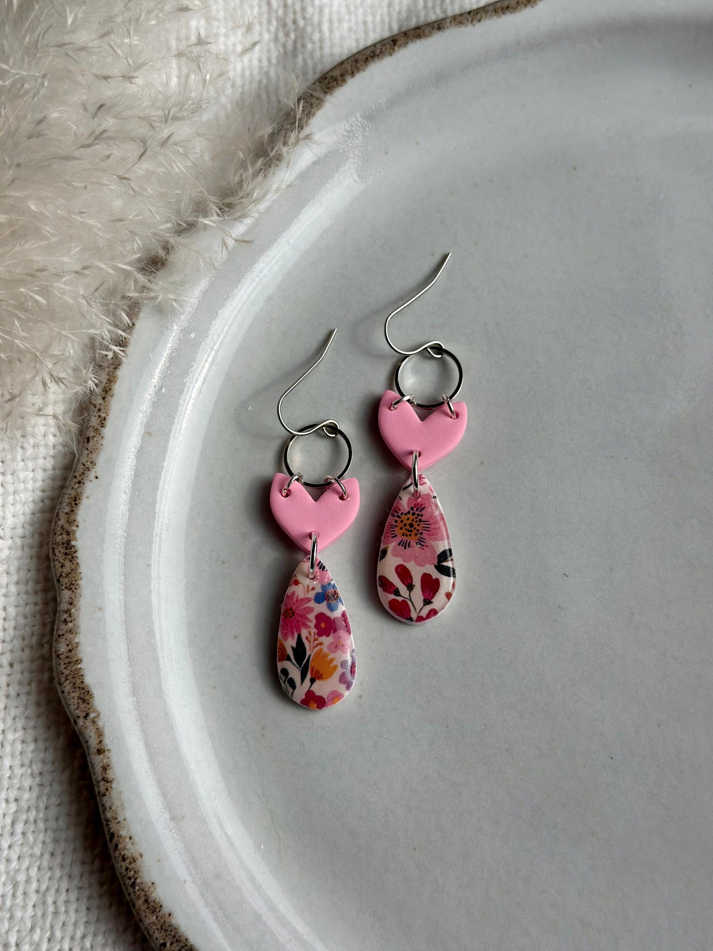 Floral Print Dangles w/ Accent