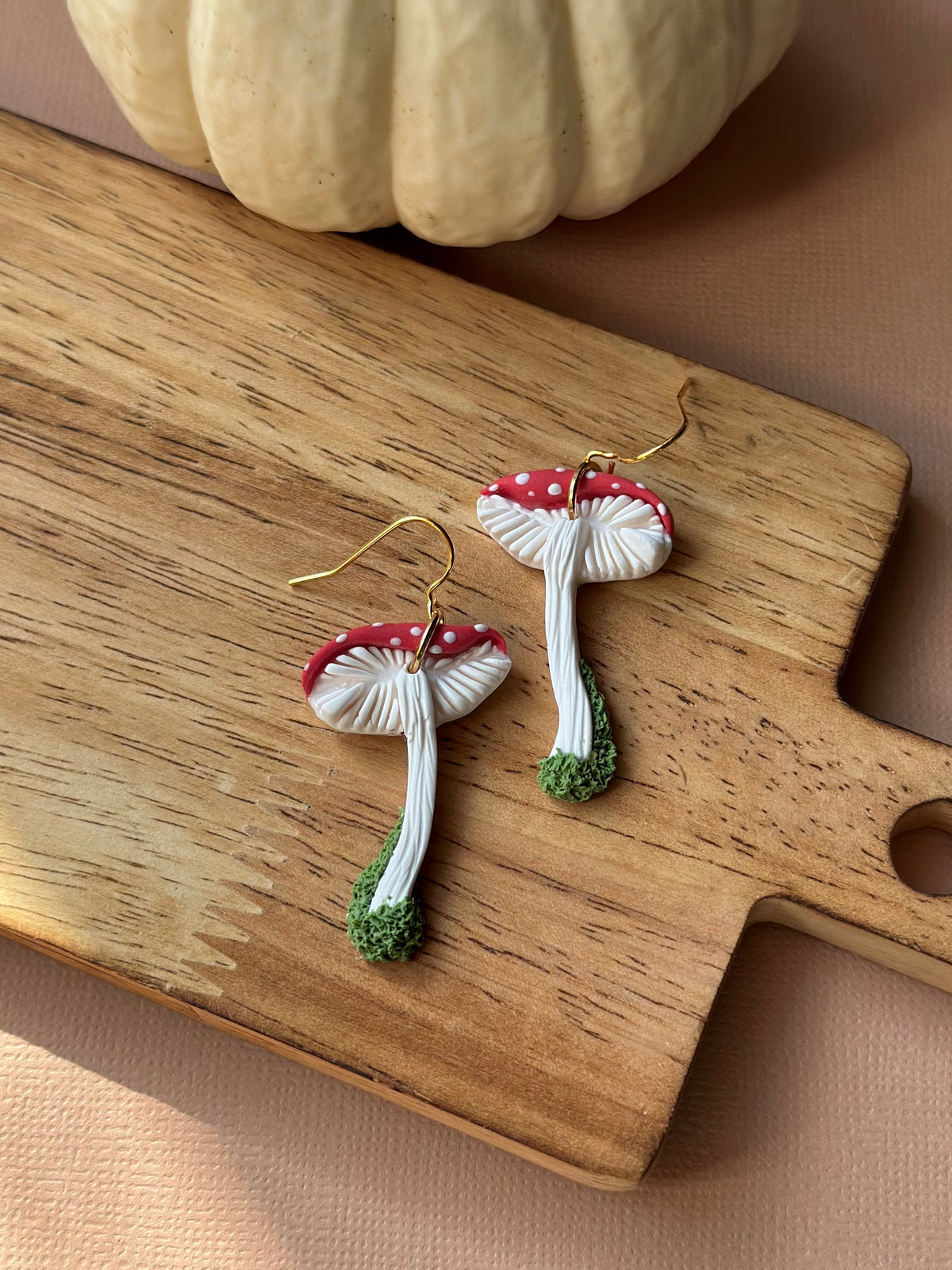 Mossy Mushroom Dangles